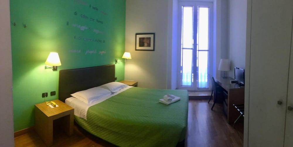 Sky Blue Place 2* Roma