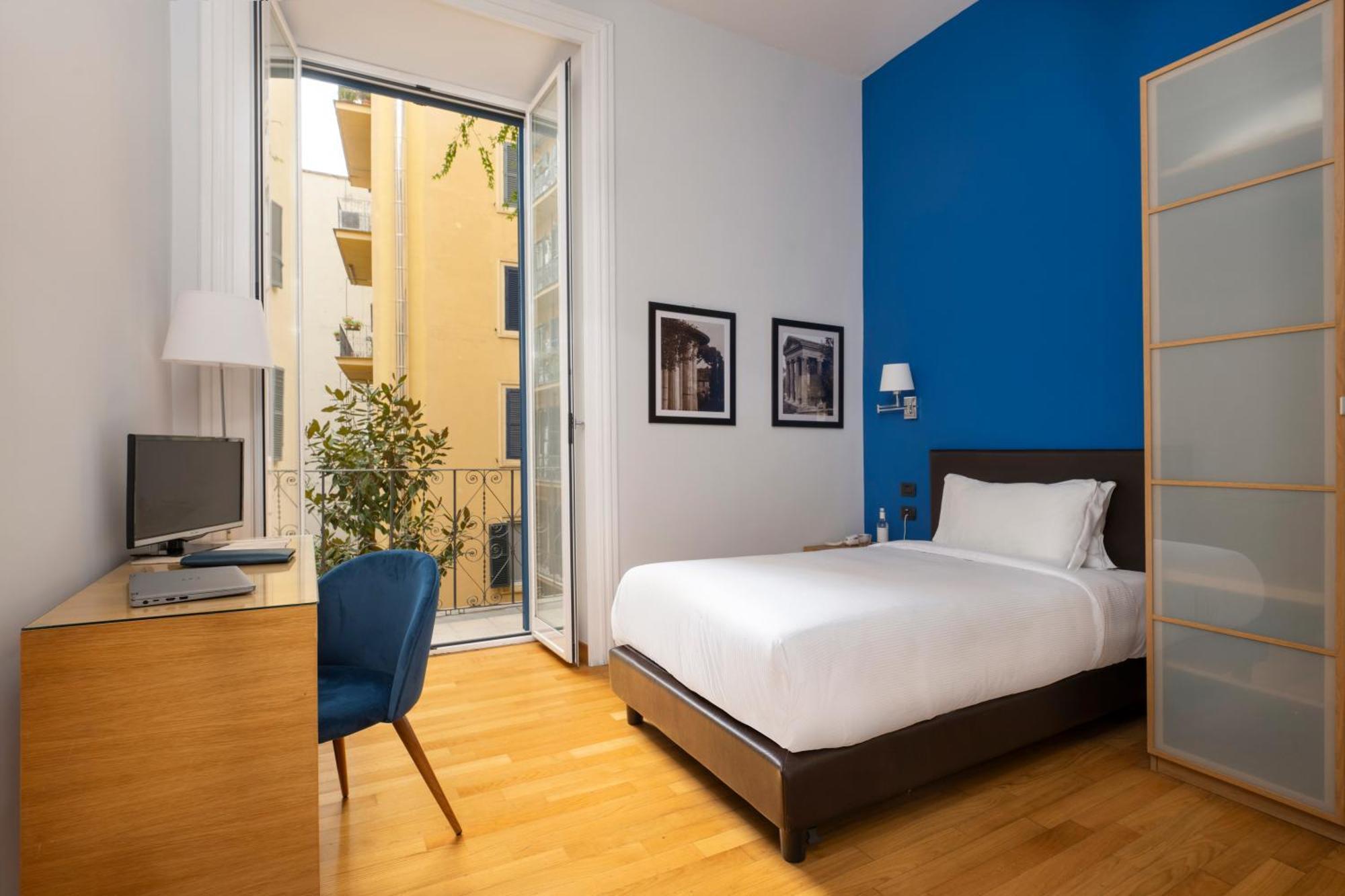 Sky Blue Place Bed and breakfast 2*