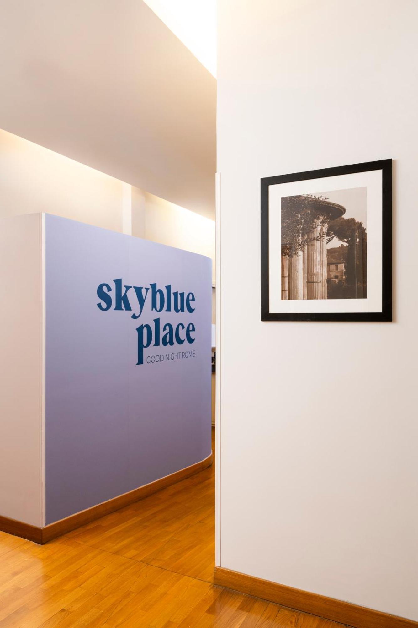 Sky Blue Place Bed and breakfast 2*